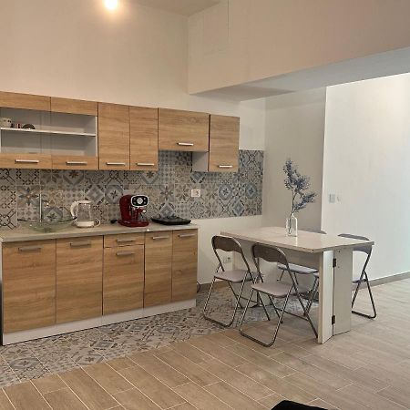 Myhome Boni Family Milan Bagian luar foto